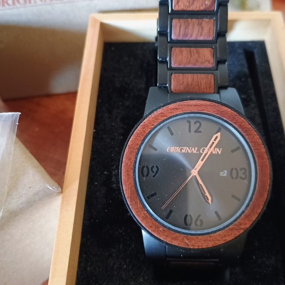 Original Grain Men's Black and Brown Watch - Picture 4 of 4